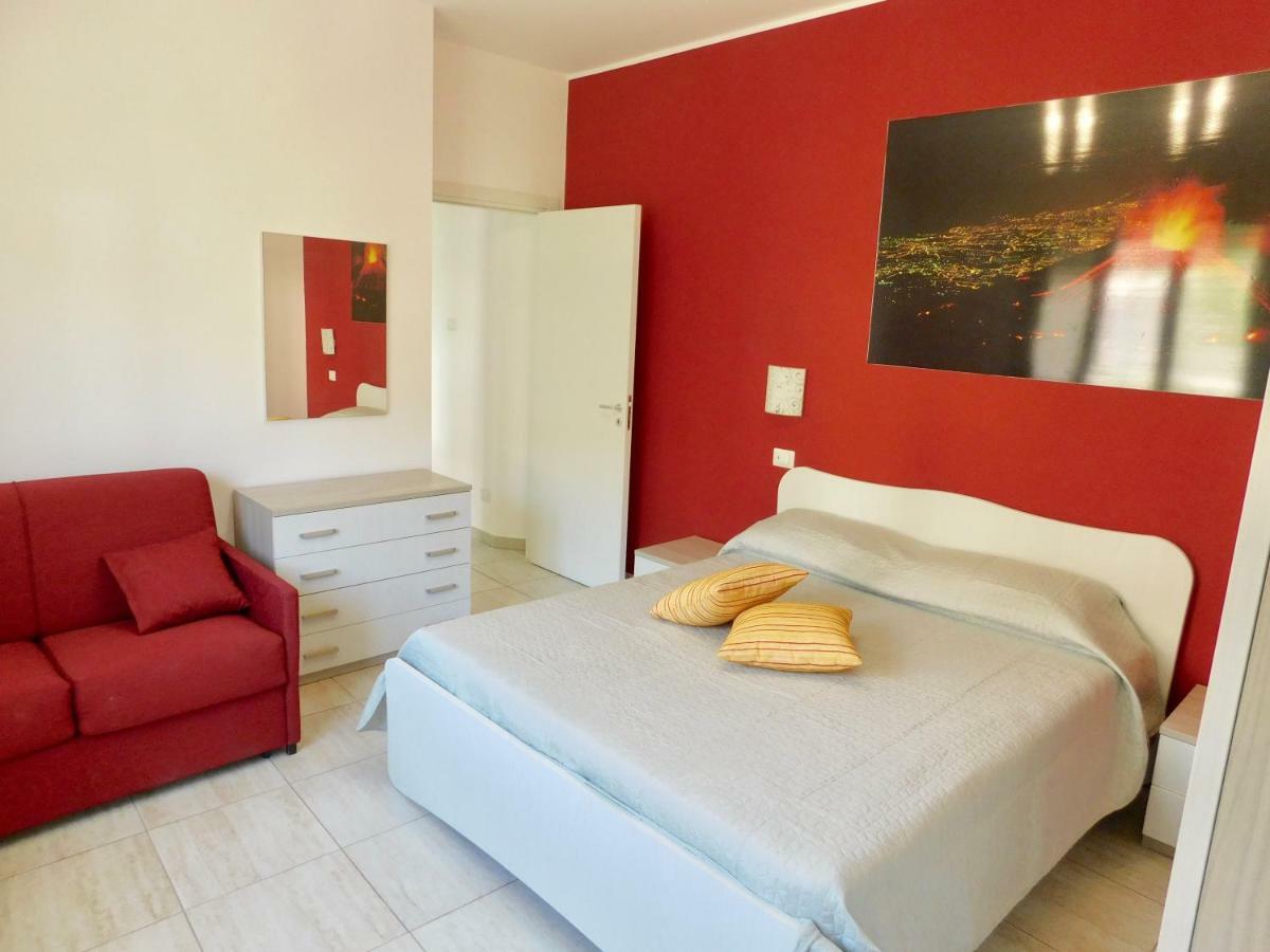 Vanilla Apartments Giardini Naxos Exteriér fotografie